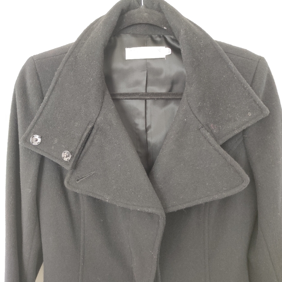 Trenchcoat - Picture 6 of 7